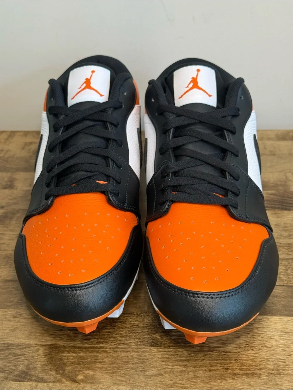 Jordan nike low